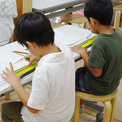 そろばんで計算力をつける